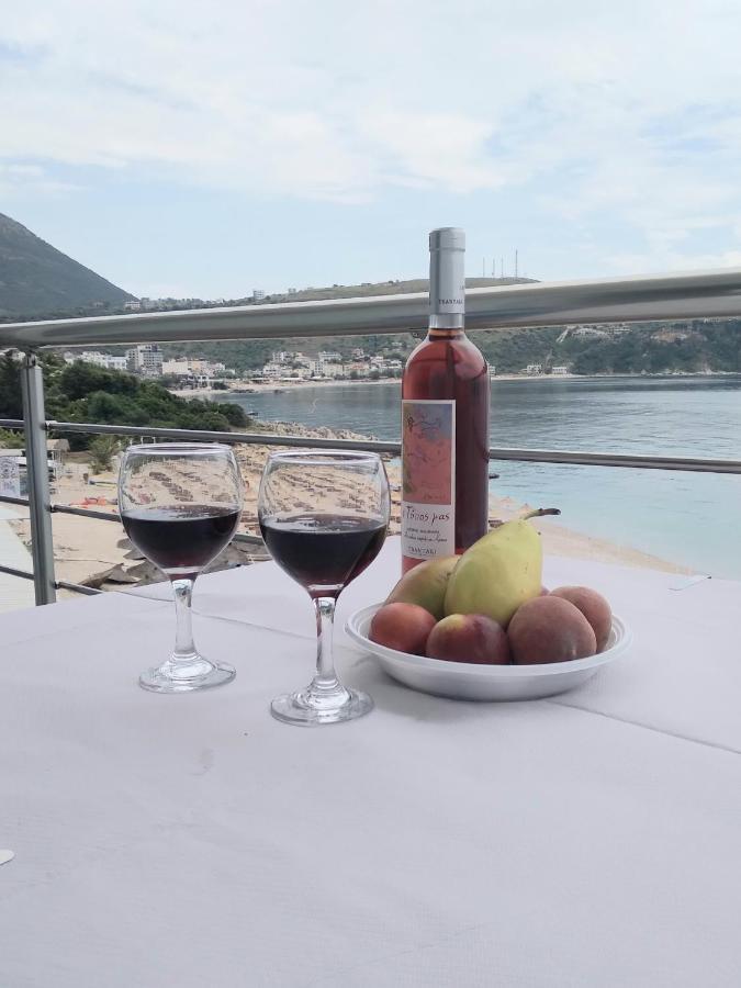Nadim Rooms Himara Kültér fotó