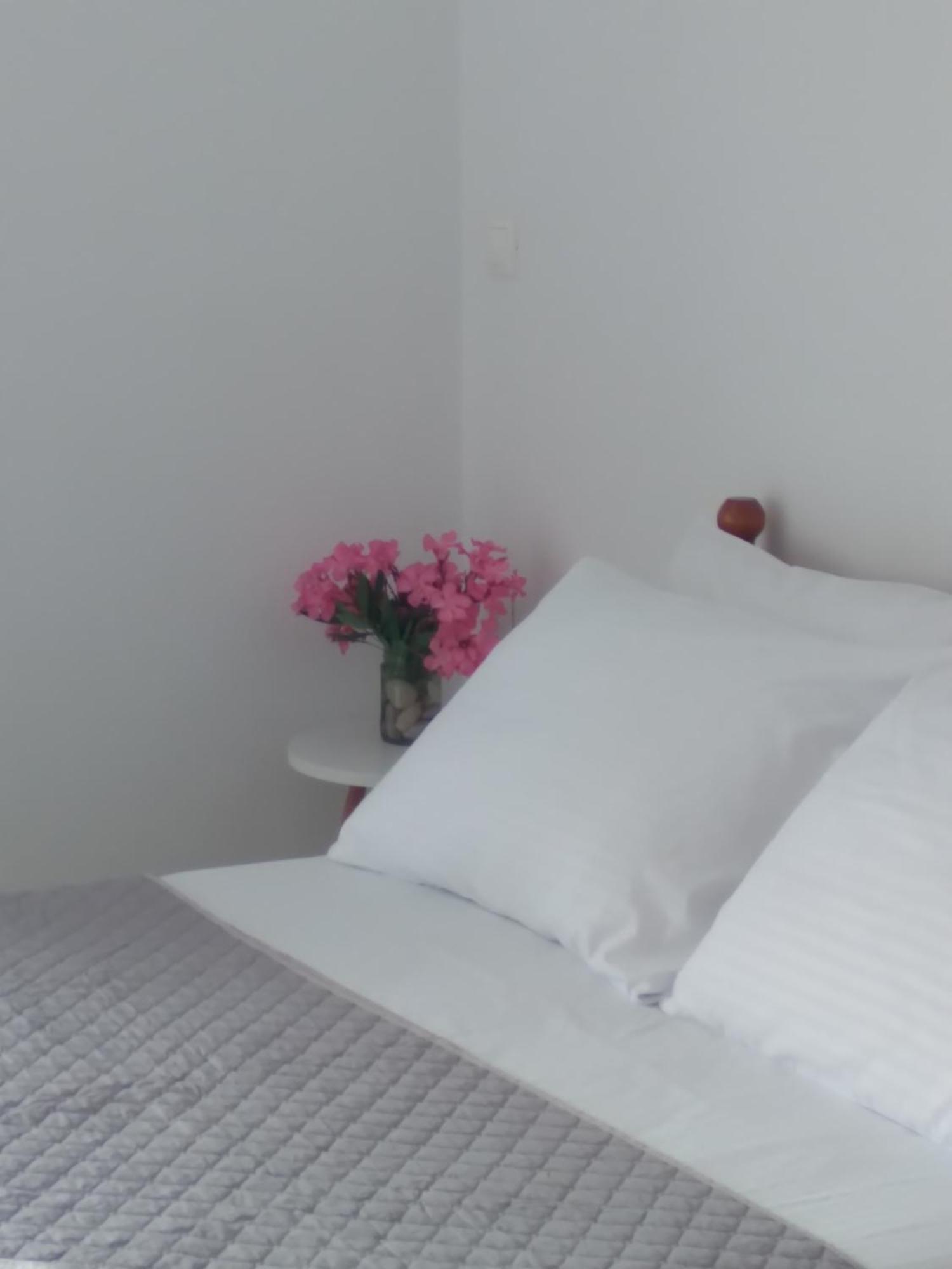 Nadim Rooms Himara Kültér fotó