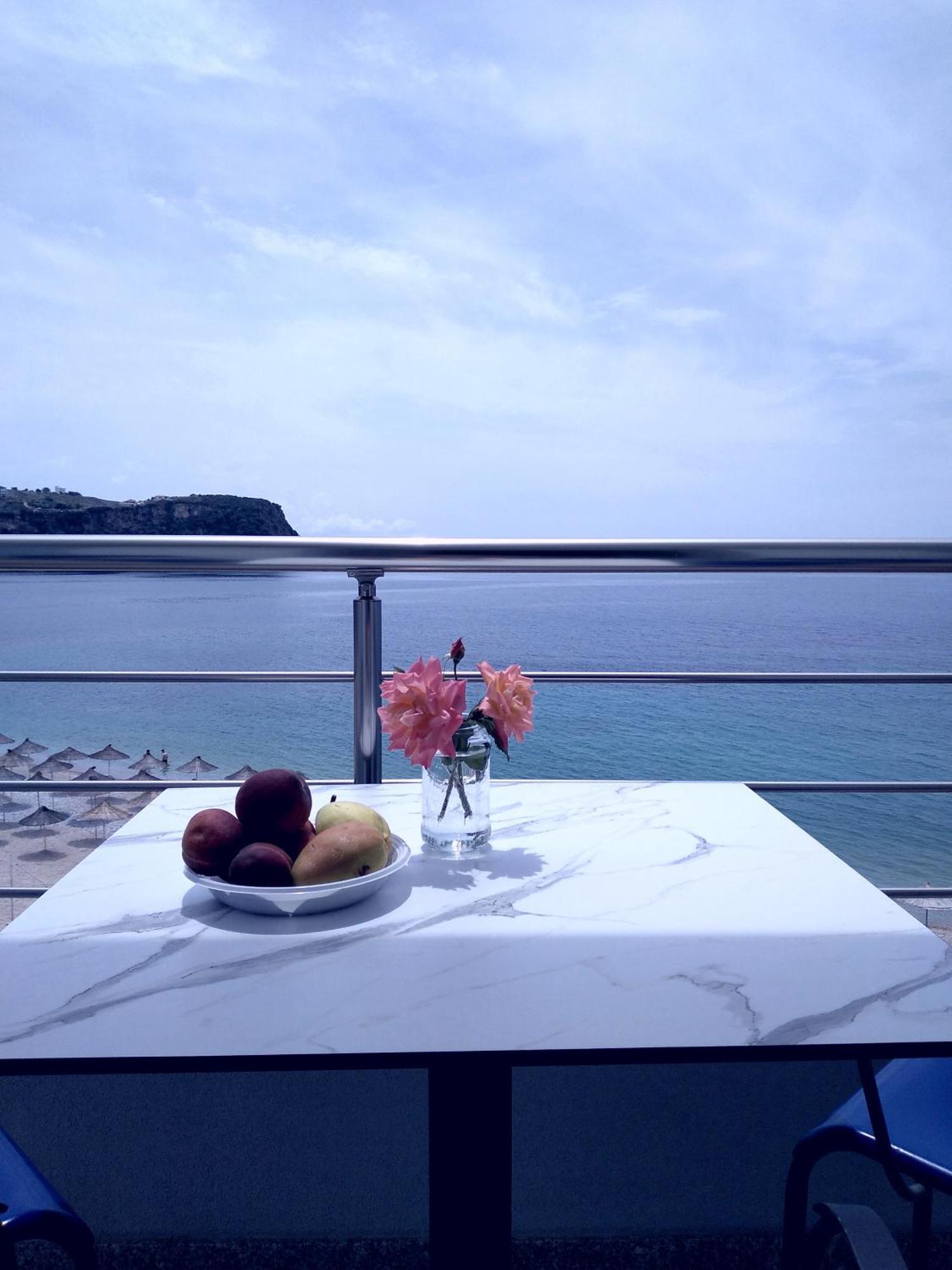 Nadim Rooms Himara Kültér fotó