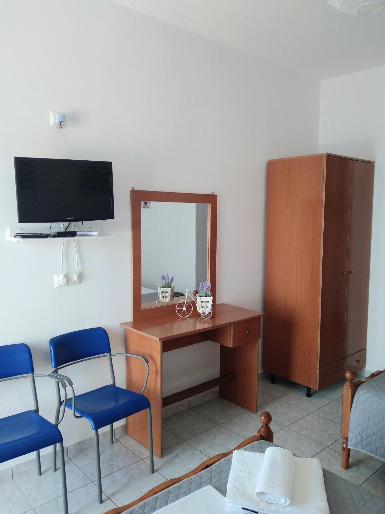 Nadim Rooms Himara Kültér fotó
